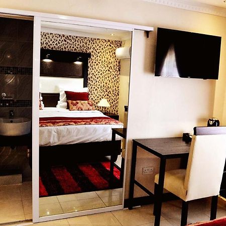 Golden Door Villa Gaborone Dış mekan fotoğraf