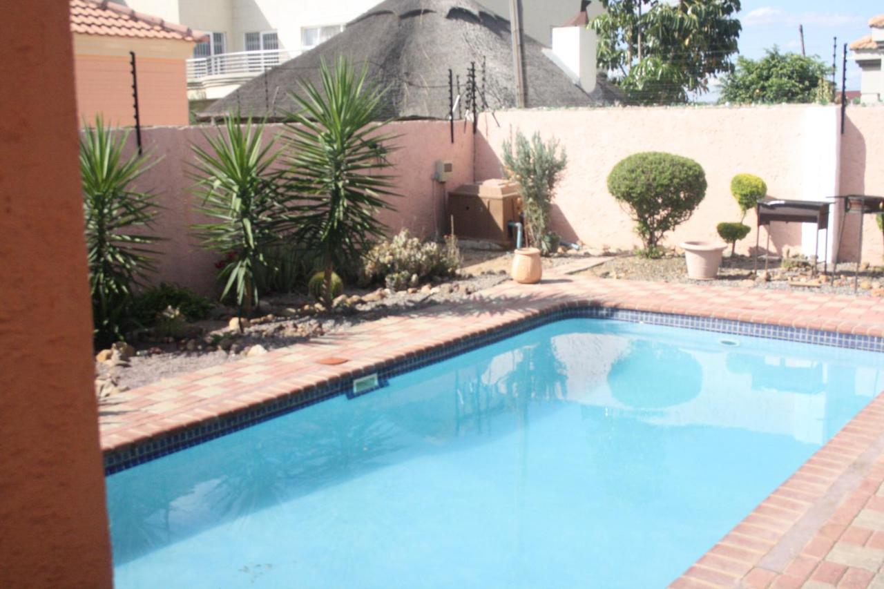 Golden Door Villa Gaborone Dış mekan fotoğraf